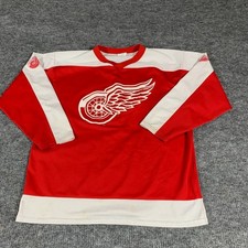 Detroit Red Wings Collecting and Fan Guide 17