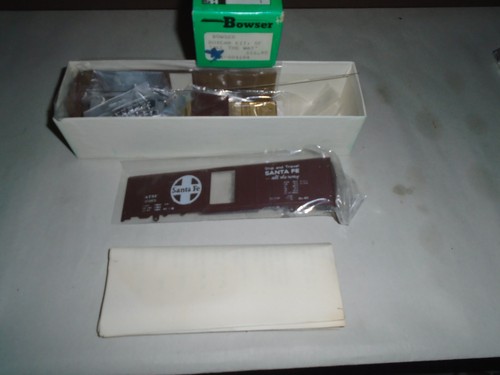 KIT BOWSER #1-004104 40' BOXCAR - SANTA FE "ALL THE WAY" #272973 HO | Condition: New