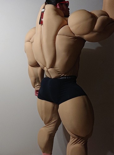 Muscle Suit Giant Type / for cosplay and halloween super hero anime characters - Picture 3 of 16