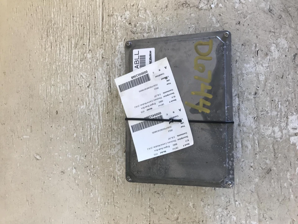 Б/у модуль управления двигателем (ECM) подходит: 2013 Cadillac Xts электронный модуль управления - Изображение 2 из 4