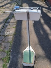 DDR Personenwaage Standwaage Arztwaage Säulenwaage Vintage