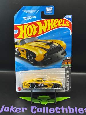 Hot Wheels 2025 Aston Martin DB4GT High-Speed Edition 107/250 HW Dream Garage 3/