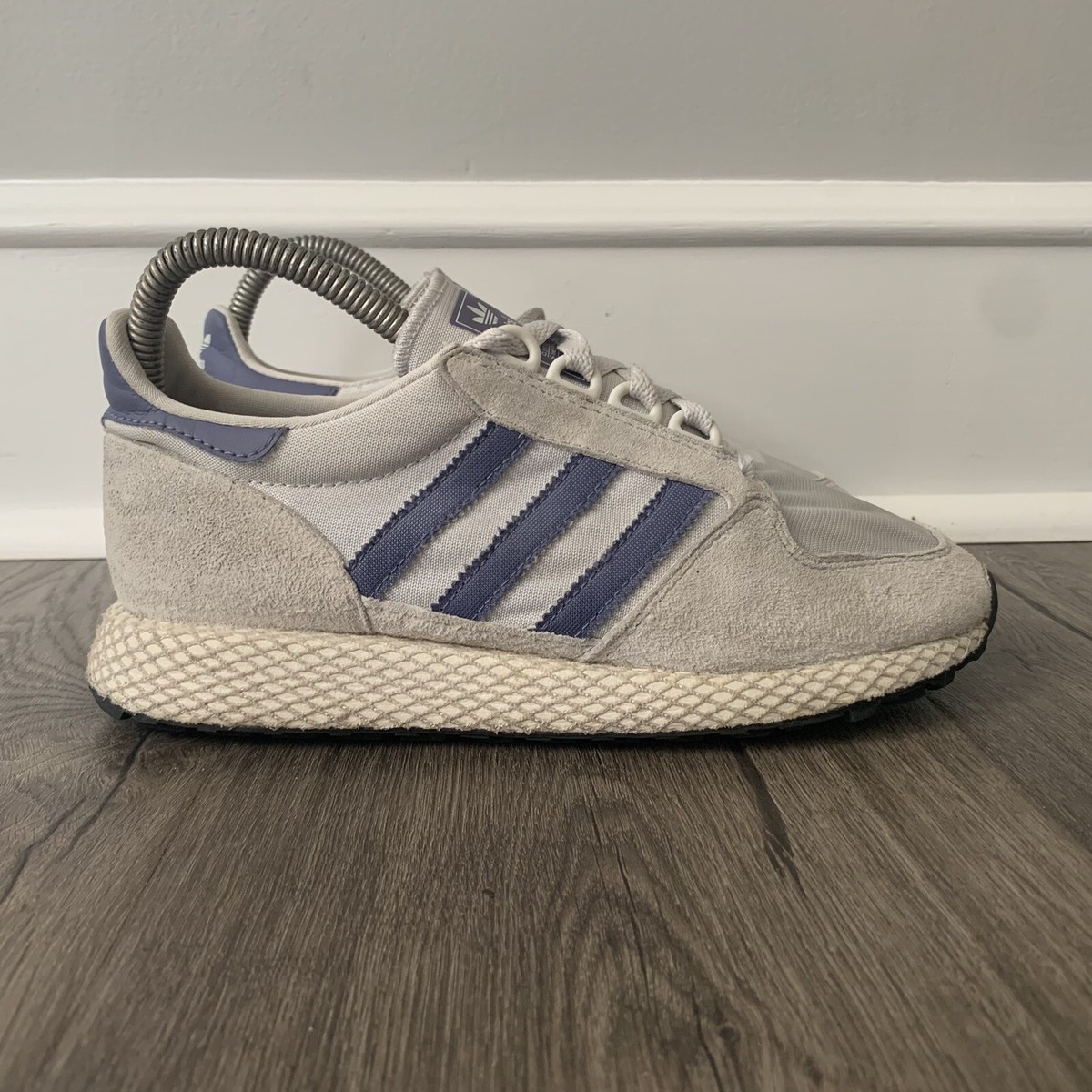 Adidas forest grove size 9 outlet