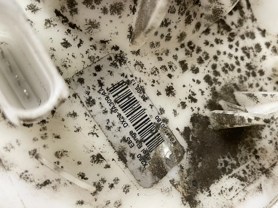 2013 2014 2015 Jaguar XF 2.0L tanque de gasolina bomba de combustível unidade de envio 1371 fabricante de equipamento original - Imagem 2 de 4