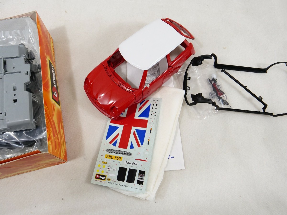 Mini cooper 2001 burago norev solido 1/18 incomplet