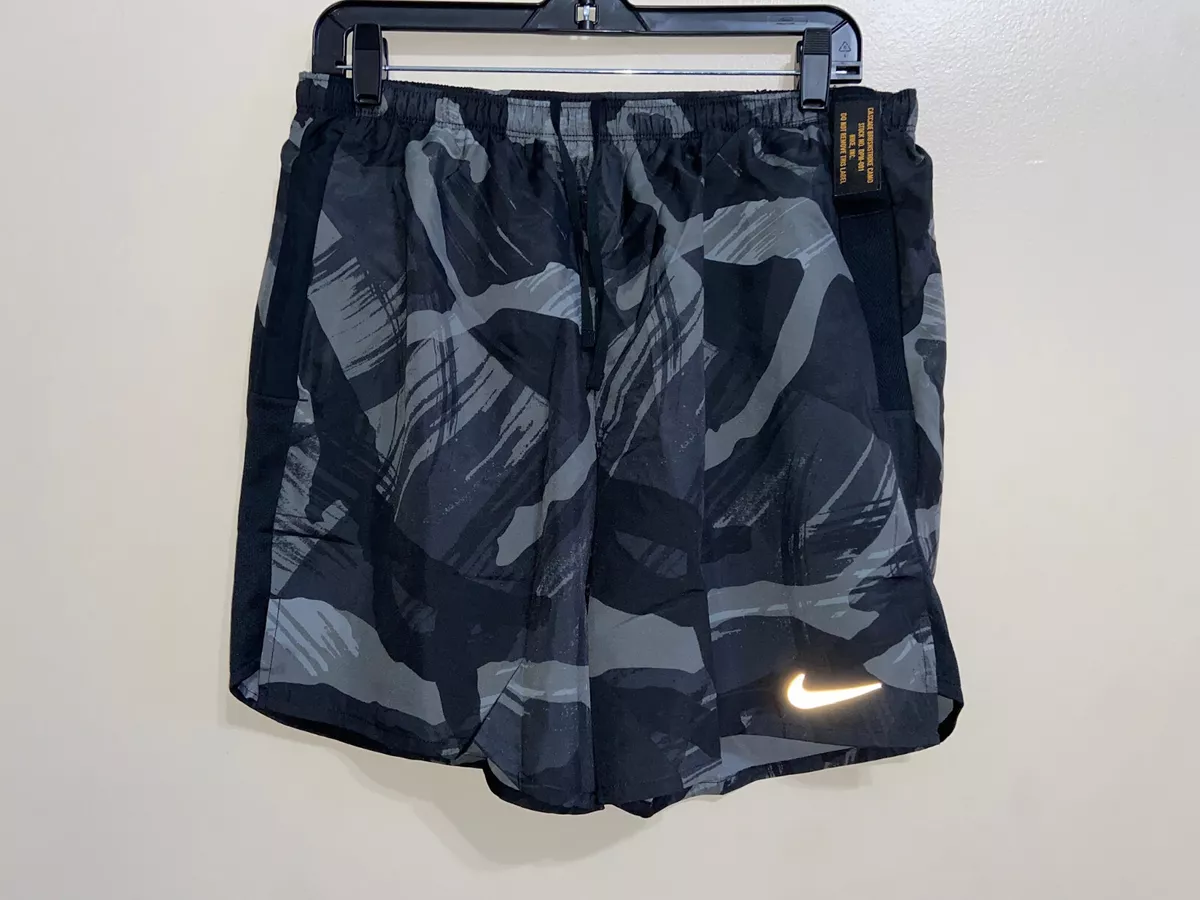 Nike camo cheap running shorts