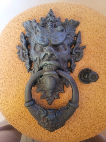 Solid Cast Iron Green Man Door Knocker Toscano Gothic 15"