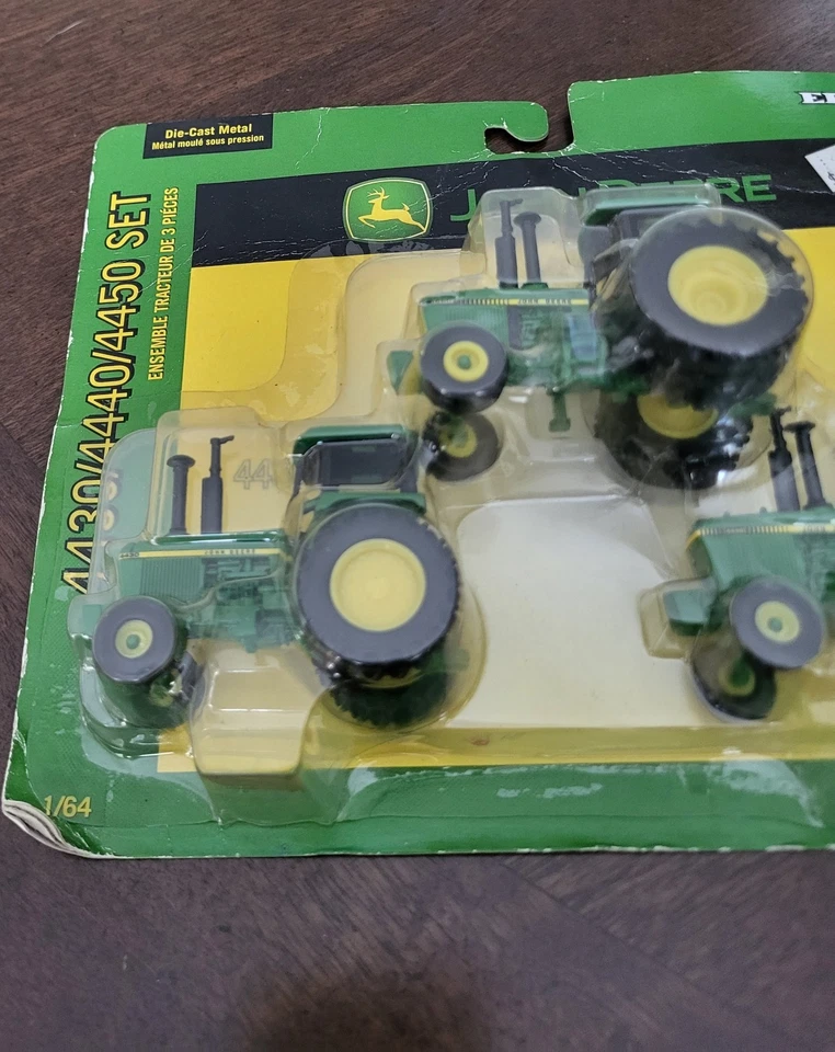 1/64 ERTL John Deere Die-Cast Metal 4430 4440 4450 2004 toy set unopened box - Image 2 of 4