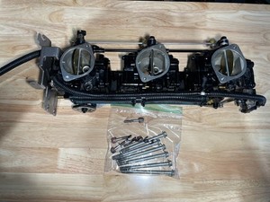 1999-2005 Yamaha WaveRunner XLT 1200 Mikuni Carbs Carburetor Rack Carburetors