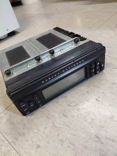 Harley Street Glide Touring FLHX OEM Harman Kardon AM FM CD Radio Player
