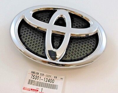 TOYOTA 7530112400 GENUINE OEM EMBLEM