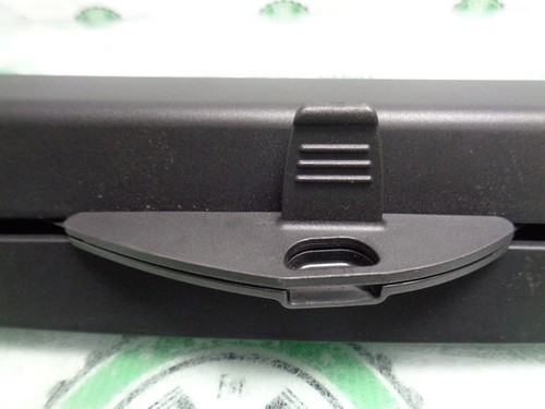 11-16 BMW F10 5 SERIES 535i 528i 550i REAR RIGHT DOOR SUNSHADE SUN BLIND OEM - Picture 17 of 17