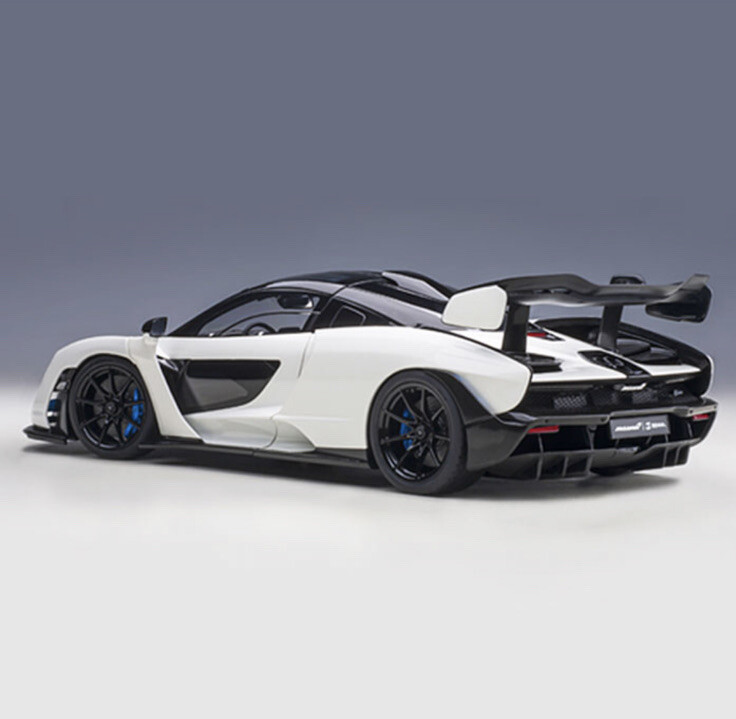 オートアート　McLaren Senna 1/18 1/18 McLaren Senna (Trophy Mira Orange & Black) Model Car By