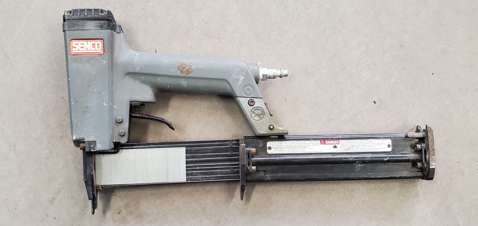 Senco SLP20 18 ga Brad Nailer Gun.