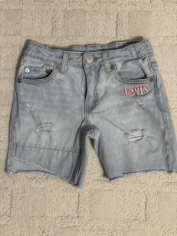 Girls Size 7 LEVI'S Low Pitch Distressed Adjustable Waist Pocket Midi Shorts