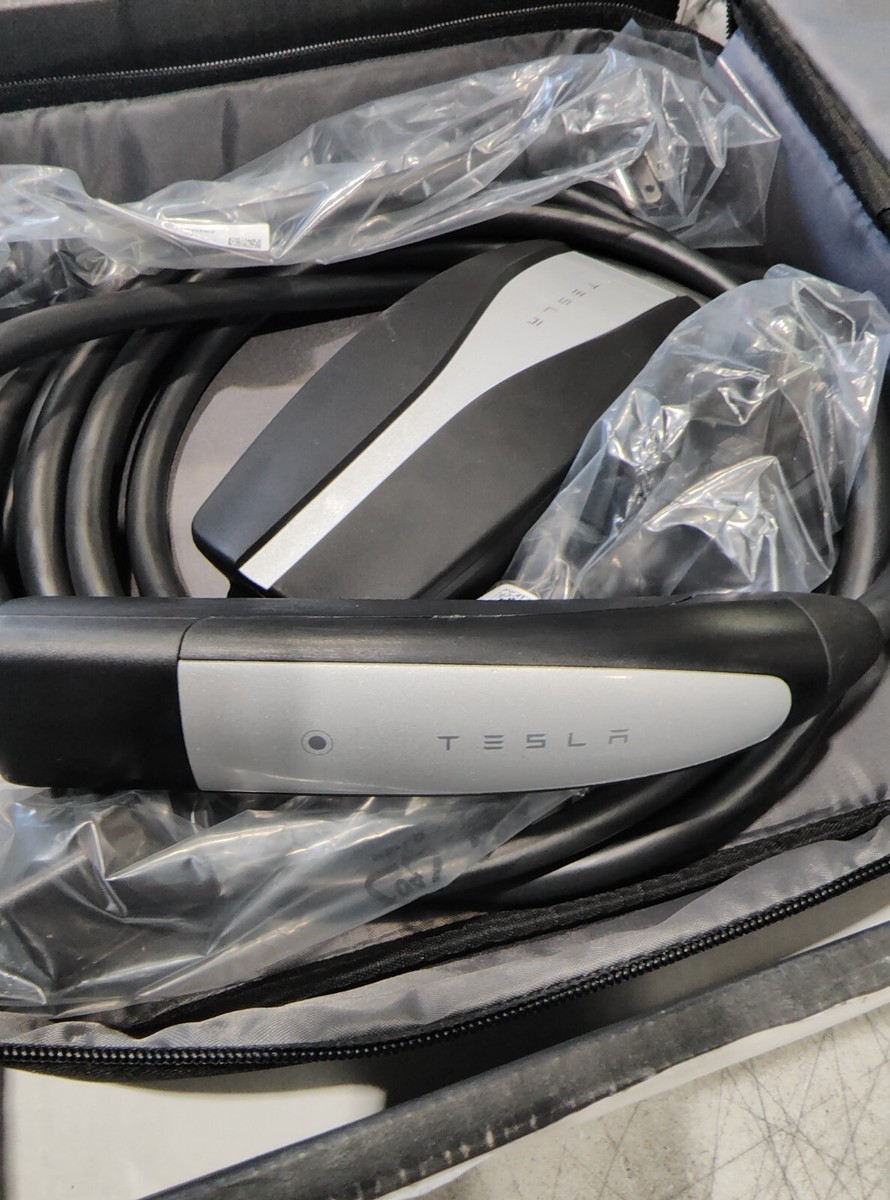 TESLA MOBILE CONNECTOR BUNDLE GEN 2 (1763817-00-A) Brand New | eBay