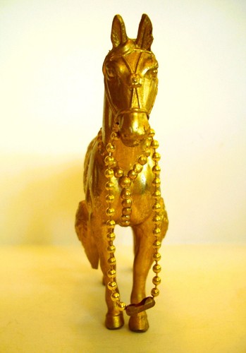 Vtg Gold Toned Metal Horse 5.5" x 6.5" Heavy Plated Cast Alloy Japan Wonderful! - Picture 3 of 7