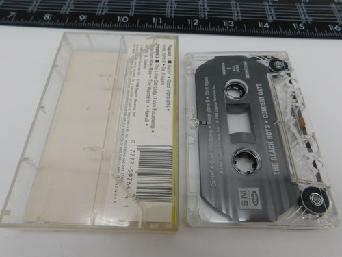 Vintage The Beach Boys Cassette Live Concert Days Audio Tape 4XL-9764 - Picture 2 of 3