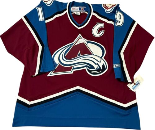 JOE SAKIC SIGNED COLORADO AVS AVALANCE CCM JERSEY BECKETT BAS COA BP70109 - Picture 4 of 5