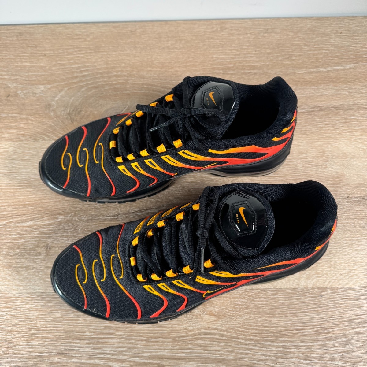 Nike Air Max 97 Plus OG Black Shock Orange Flames Sneakers  display picture 2