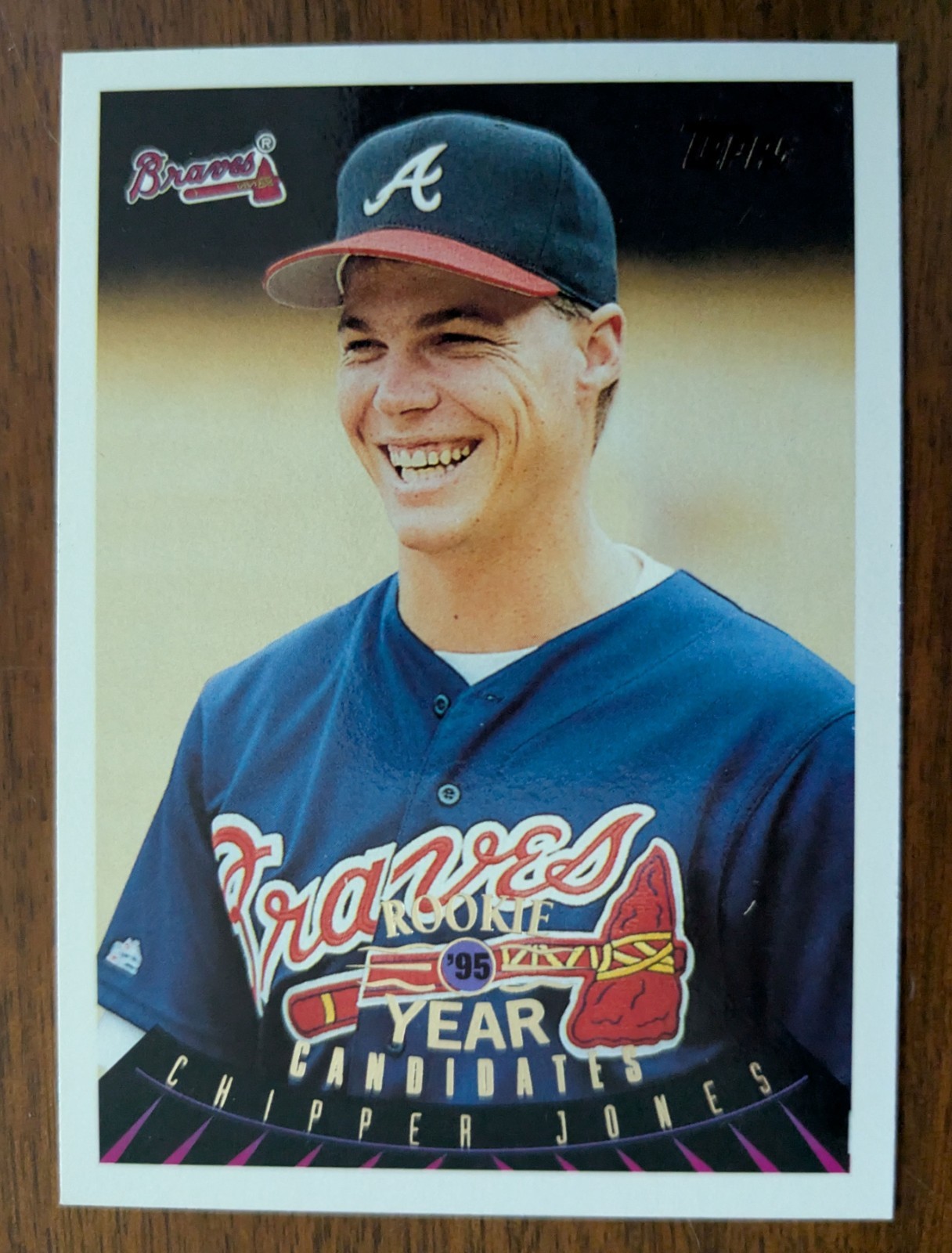 CHIPPER JONES, 1995 TOPPS TRADED ROOKIE OF THE YEAR CANDIDATE #128T, BRAVES