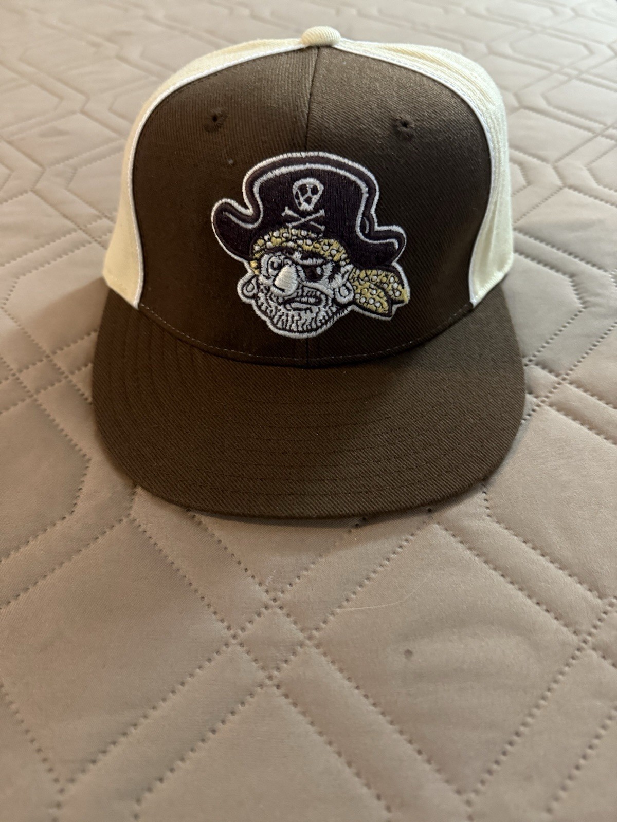 Vintage American Needle Pittsburgh Pirates Cooperstown fitted hat 7 NWT