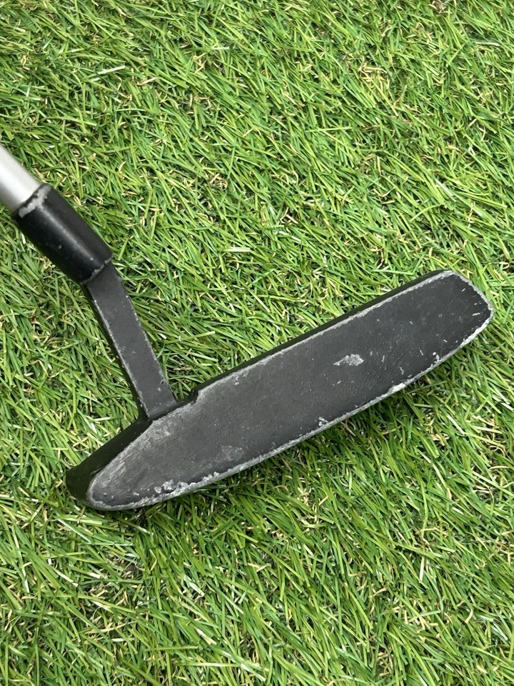 *Kids / Juniors Street Golf Putter~33 Inches In Length* - Image 2 of 4