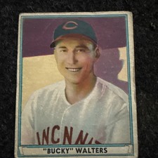 1941 Play Ball - Bucky Walters #3 © on Back