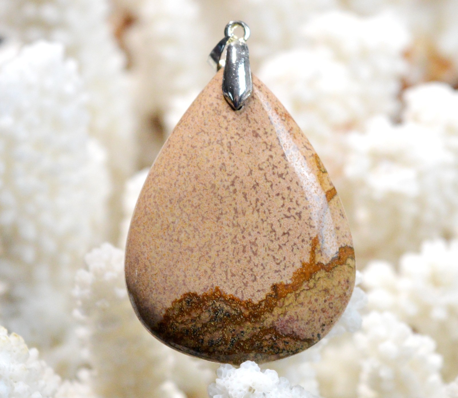 Jaspe Paysage cabochon de 85 carats en pierre naturelle de Namibie, le cadeau idéal pour créateur