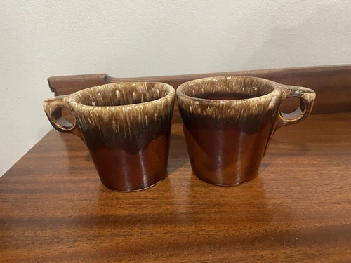 Vintage Hull Oven Proof Pottery Brown Drip Glaze Coffee Mugs Cups Set of 2 USA