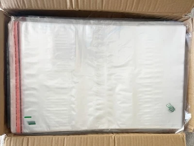 Lot de 50 sachets plastique transparent à fermeture adhésive 30 x 40 cm - Photo 1/2