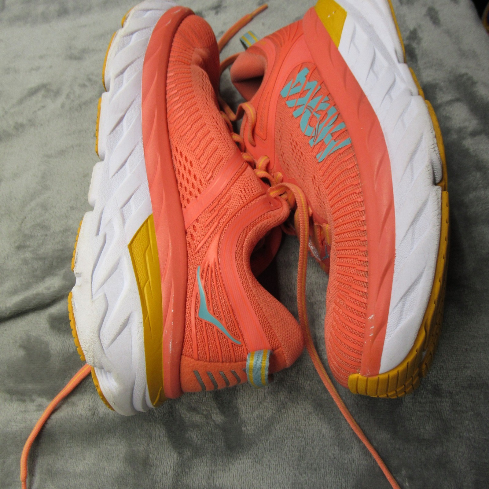 Hoka Bondi 7 Womens Shoes 8 Salmon Running Lightweight Jog Gym Active Hike Jog thumbnail 8