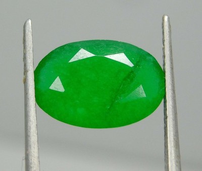 Natural green Emerald 4.55 Ct Zambian Oval Cut Loose Gemstone A-1238