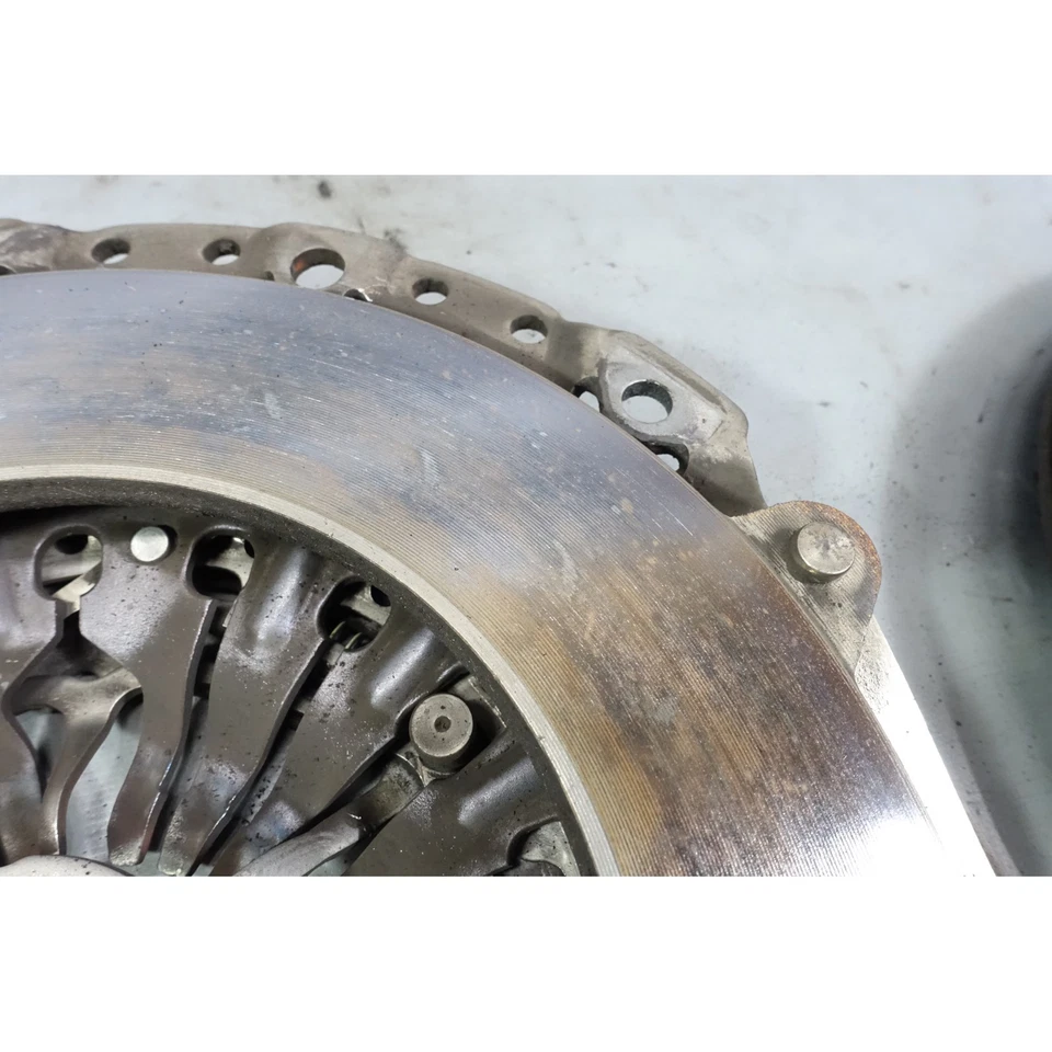 BMW E90 328i 330i E60 528i N51 N52 2006-2013 embrague de 6 cilindros y placa de presión OEM Foto 4 de 4