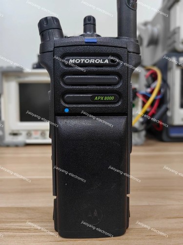 Motorola APX8000 ADP AES DES UHF 1/UHF 2/700/800MHz/VHF(No battery and si500) - Afbeelding 3 van 8