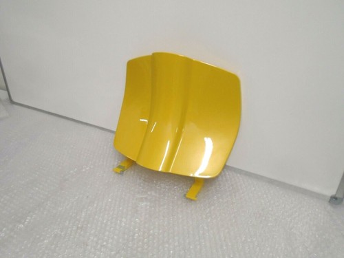 Vespa Sprint 50 125 150 Glovebox Luggage Compartment Door Yellow New 67361800L5 - Picture 3 of 8