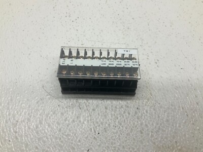 Yoshida UKU15B-10CU Terminal Block 600 V 15 A UKU15B10CU UKU15B (TSC)