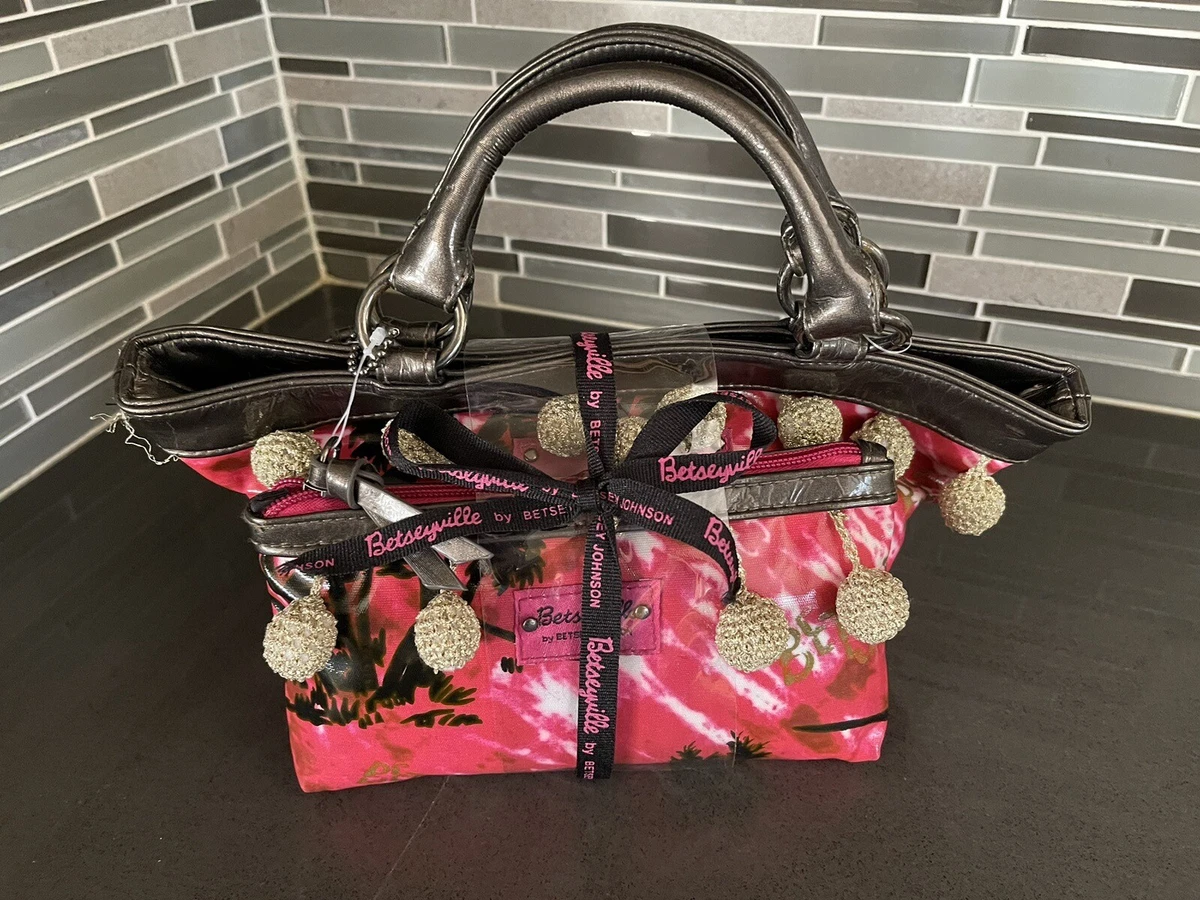 Betsey johnson 3 best sale piece cosmetic bag set