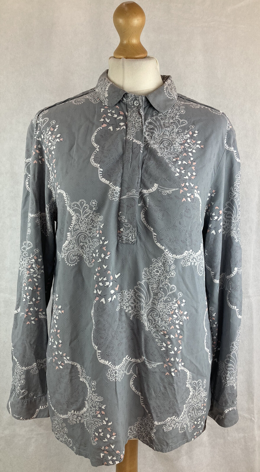 White Stuff Women’s Grey Patterned Button Neck Lo… - image 1