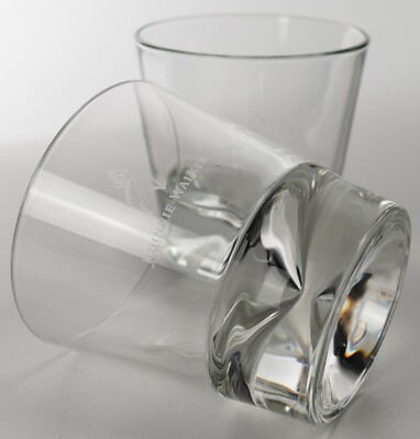 2 x Johnnie Walker Scotch Whisky Glas Tumbler Diamond Base Serie Schwer Bar 3497