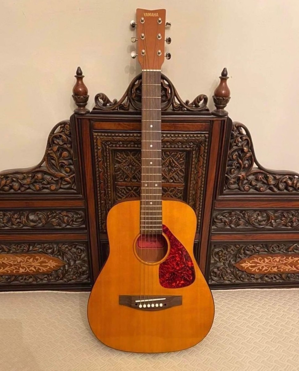 Yamaha JR-1 3/4 Acoustic Guitar with gigbag | eBay