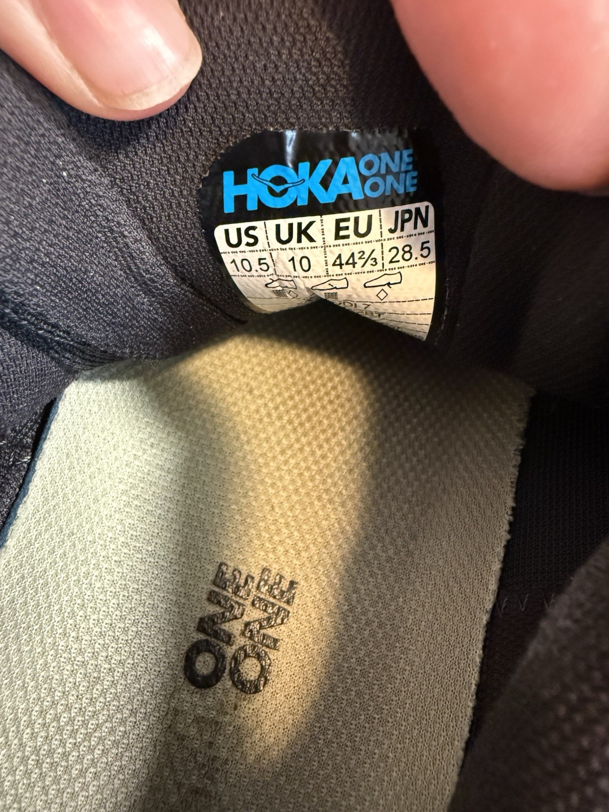 HOKA One One Bondi 7 Black Yellow Cushioned Running Shoes Men’s 10.5 thumbnail 6