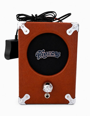 Pignose 7-100 5W Solid State Combo Amp 1-Channel 1 Speaker Brown