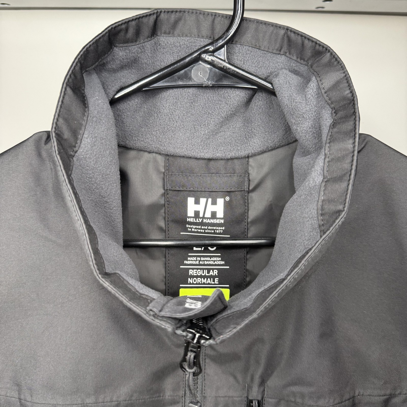 Helly Hansen Crew Vest 2.0 Mens Large Black Helly Tech Sailing Waterproof Gear
