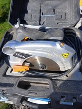 Circular Saw With Carry Case Mains Plug