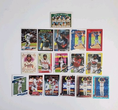 Marcell Ozuna 22 Card Lot W/ Topps Easter Parallel 07/10.