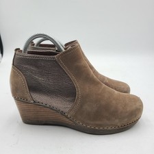 B17 Dansko Shirley Wedge Ankle Boot Bootie Women size 38 US 8