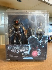 NECA Bioshock Collectible Figures Big Sister and Little Sister Set
