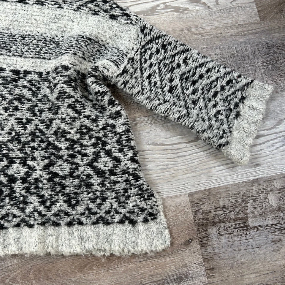 Moth Anthropologie Black White Knit Mock Neck Oversized Sweater S - Image 3 of 4