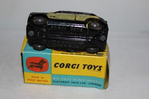 1965-69 Boxed Corgi Toys 249 Mini Cooper - Picture 6 of 8